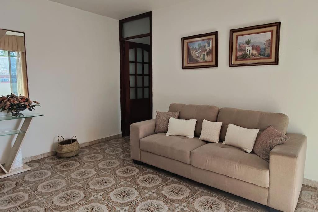 Casa Chito Santa Cruz Apartment Luaran gambar